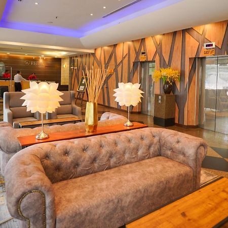 Regalpark Hotel Κουάλα Λουμπούρ Εξωτερικό φωτογραφία