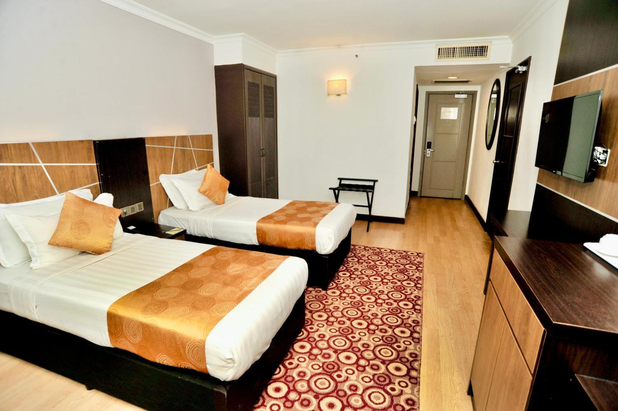 Regalpark Hotel Κουάλα Λουμπούρ Εξωτερικό φωτογραφία