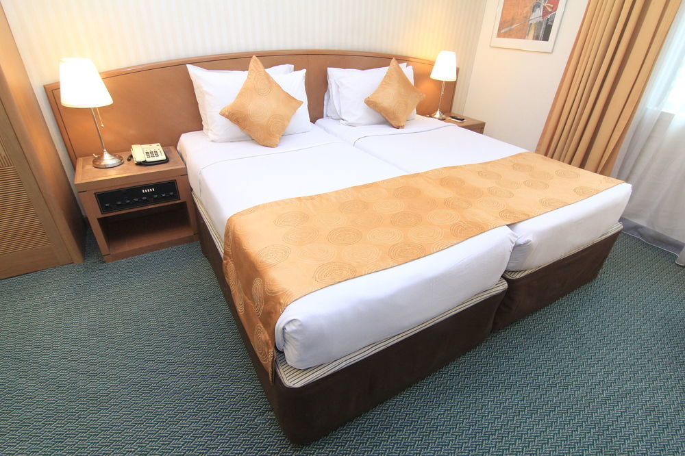 Regalpark Hotel Κουάλα Λουμπούρ Εξωτερικό φωτογραφία